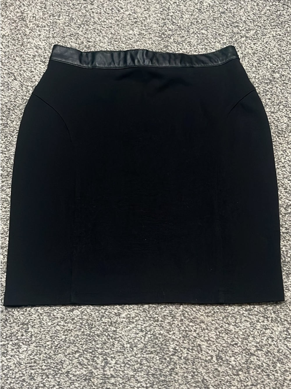Woman’s Forever 21 medium pencil skirt